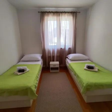 Atena Zadar