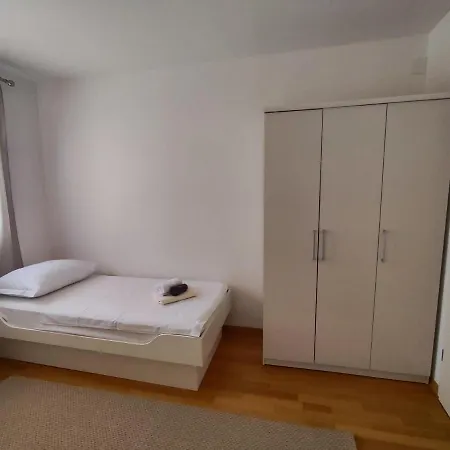 Apartment Atena