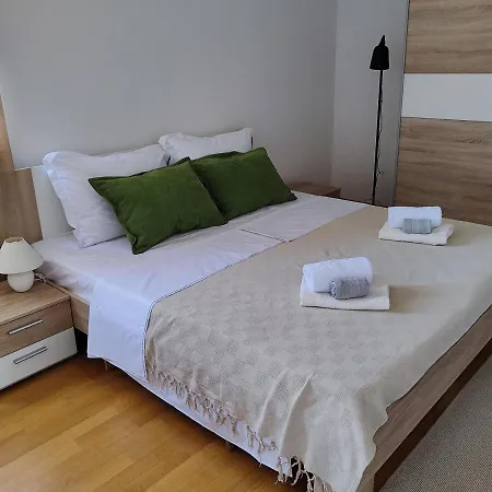 Atena Apartment